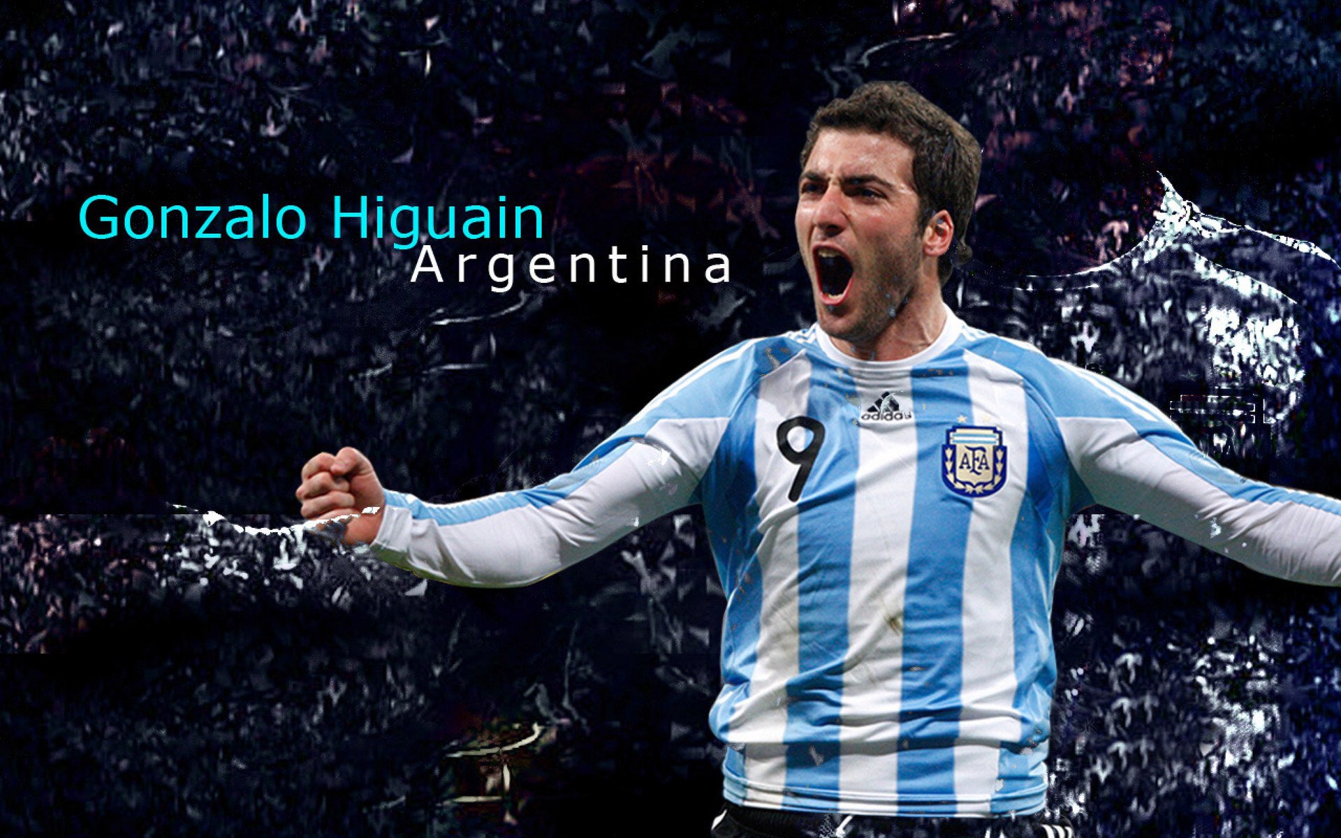 “帕布罗·马特拉的全能防守，助美洲狮队在全球橄榄球赛场中脱颖而出”